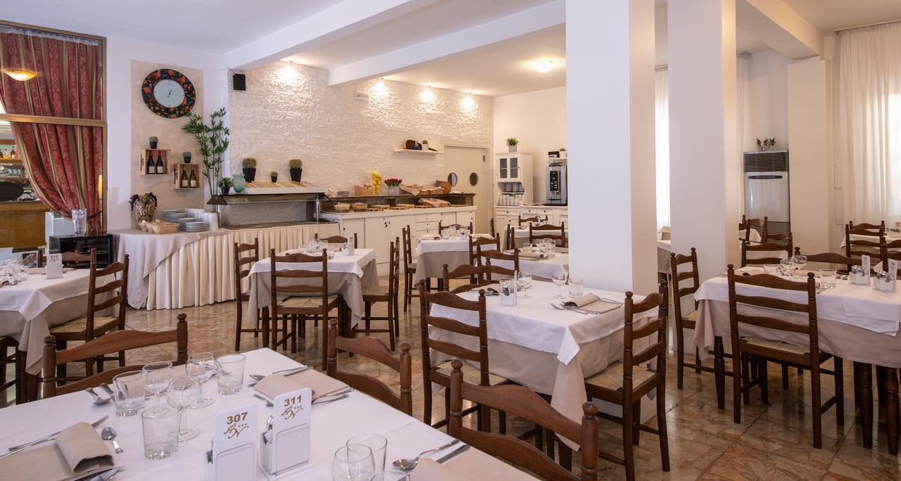 Hotel Nazionale Τζεσόλο Λίντο Εξωτερικό φωτογραφία