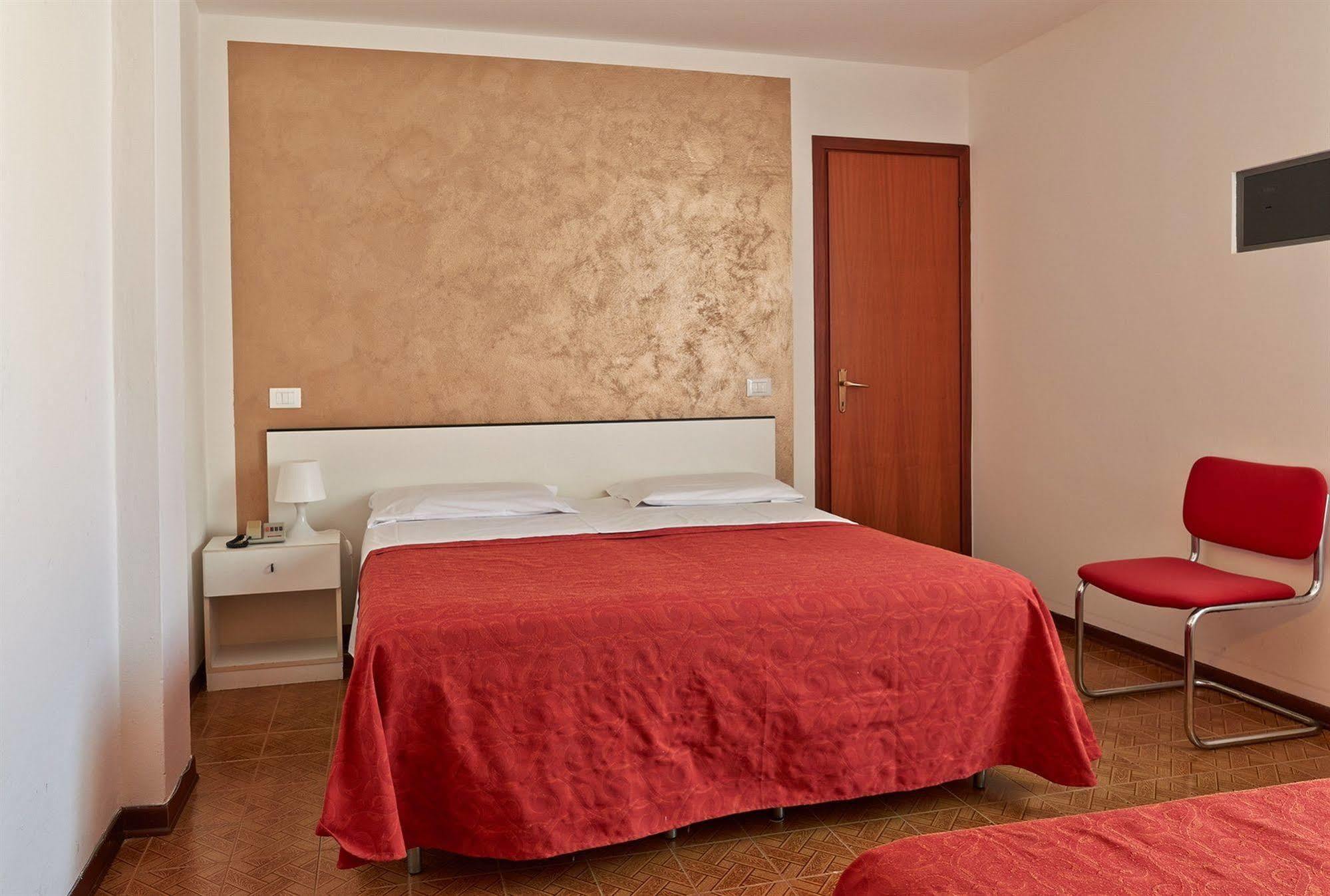 Hotel Nazionale Τζεσόλο Λίντο Εξωτερικό φωτογραφία