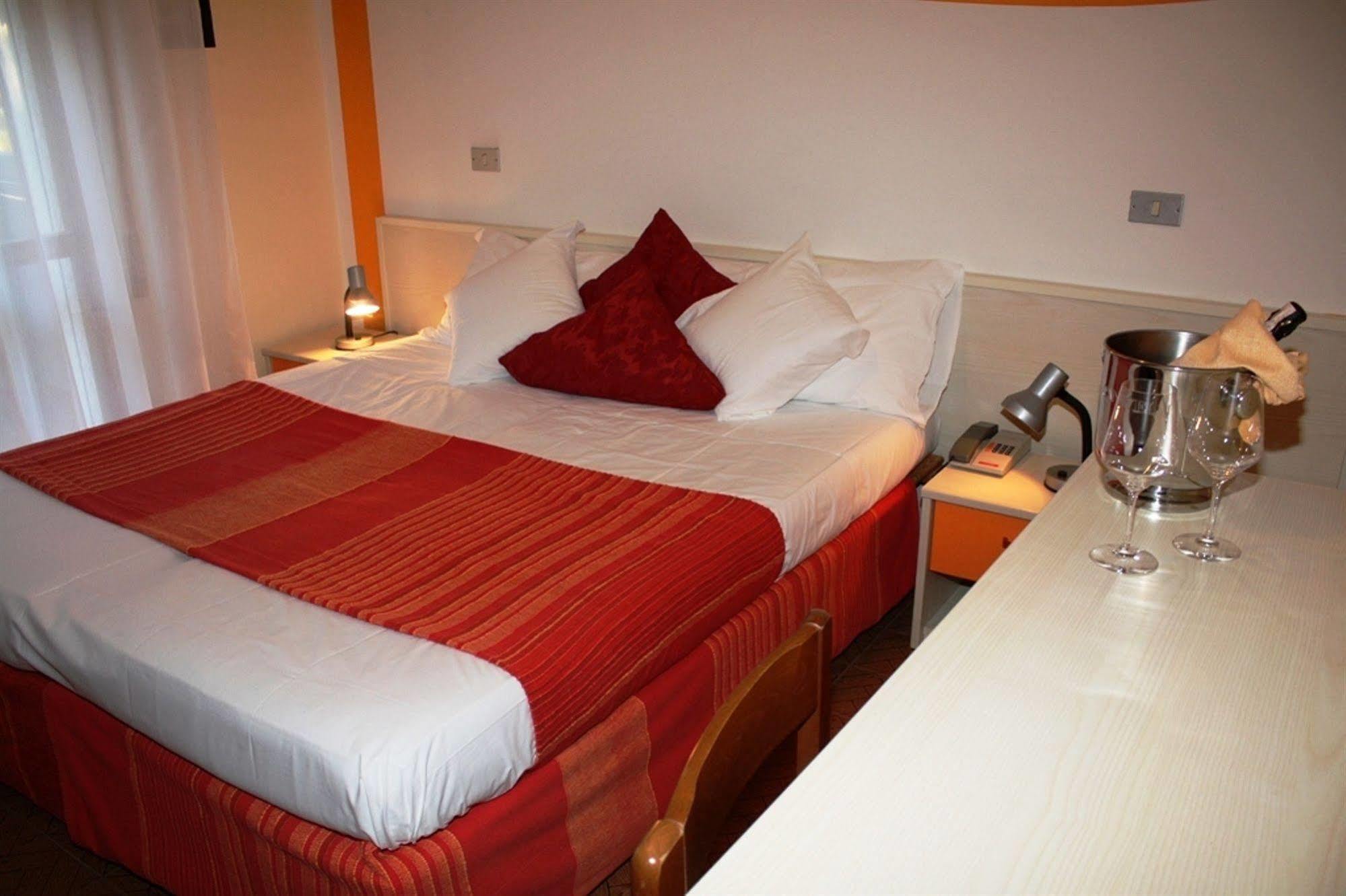 Hotel Nazionale Τζεσόλο Λίντο Εξωτερικό φωτογραφία