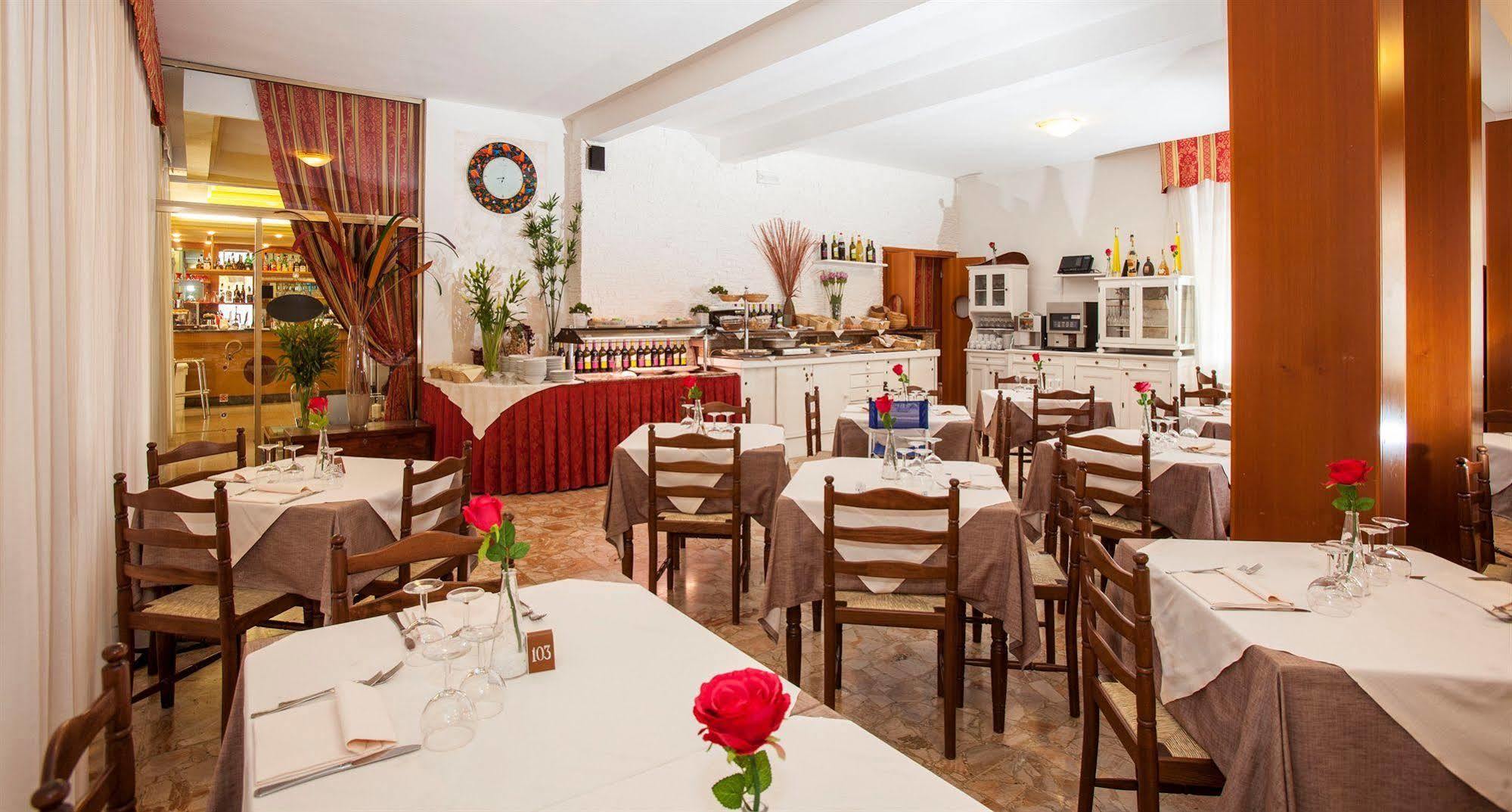 Hotel Nazionale Τζεσόλο Λίντο Εξωτερικό φωτογραφία