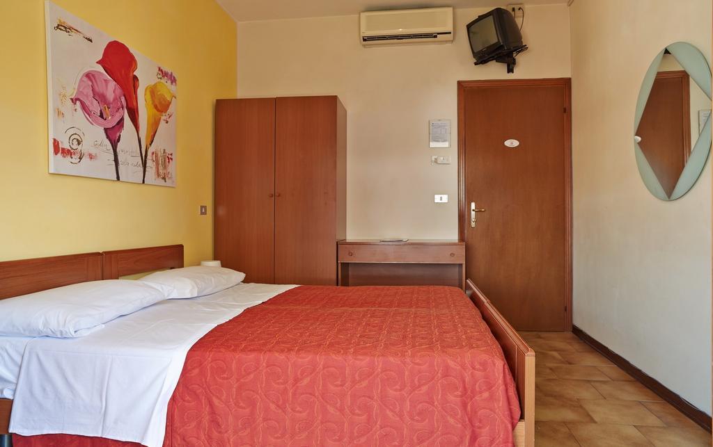 Hotel Nazionale Τζεσόλο Λίντο Δωμάτιο φωτογραφία